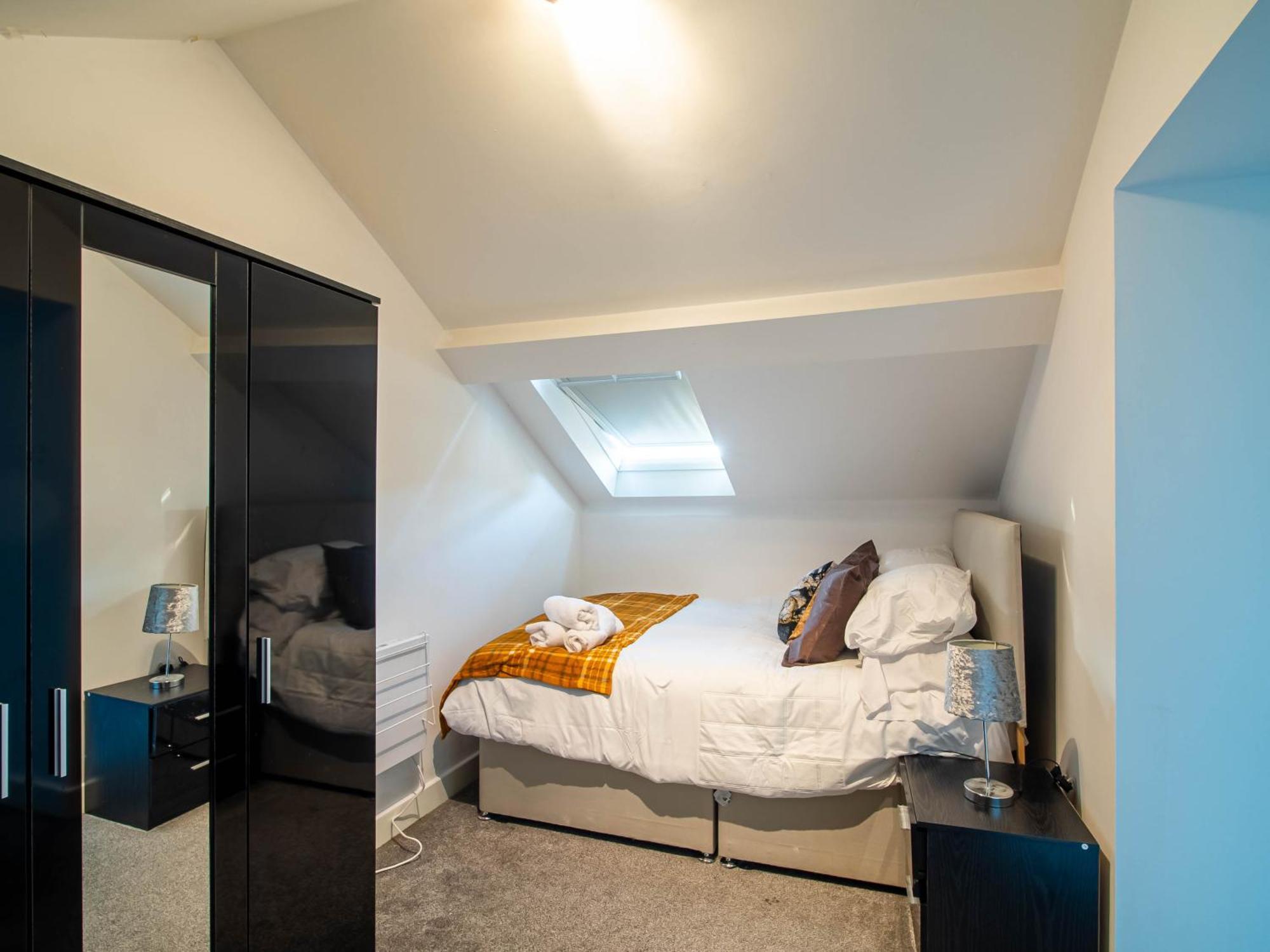 Heart Of Huddersfield Apt10 ภายนอก รูปภาพ