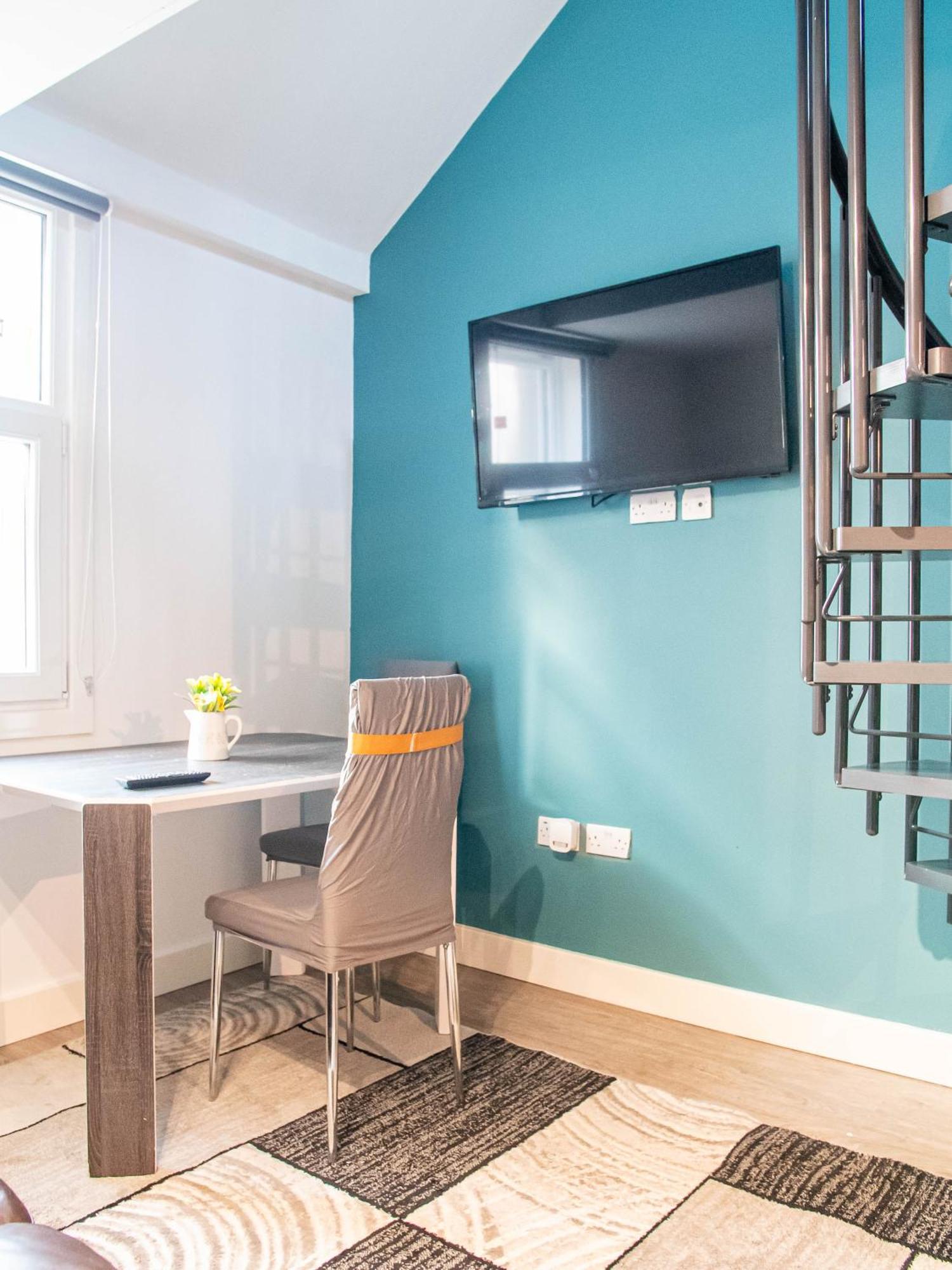 Heart Of Huddersfield Apt10 ภายนอก รูปภาพ